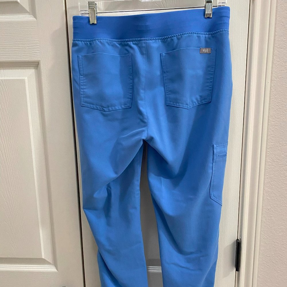 FIGS - Zamora Jogger Scrub Pants, Ceil blue, Small Petite